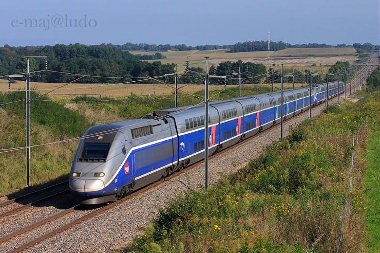 UM TGV Duplex(2).JPG